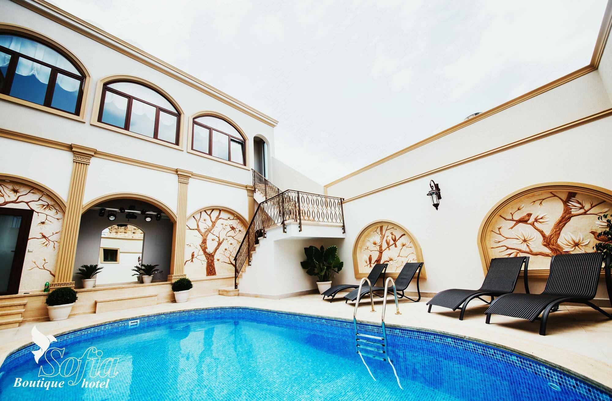 Sofia Boutique Hotel Кирения Екстериор снимка