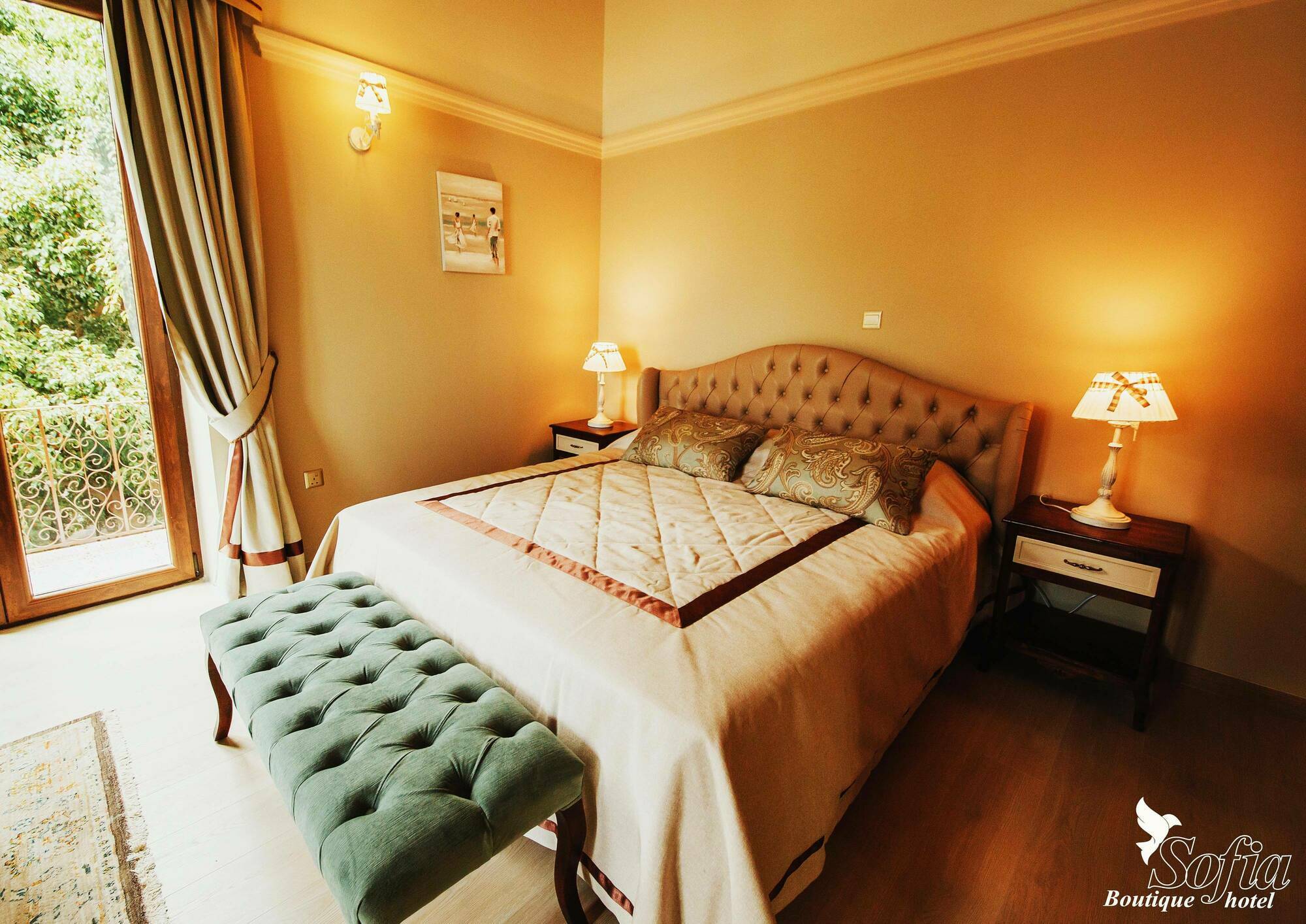 Sofia Boutique Hotel Кирения Екстериор снимка
